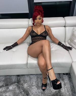 Hennessy Carolina nude 11