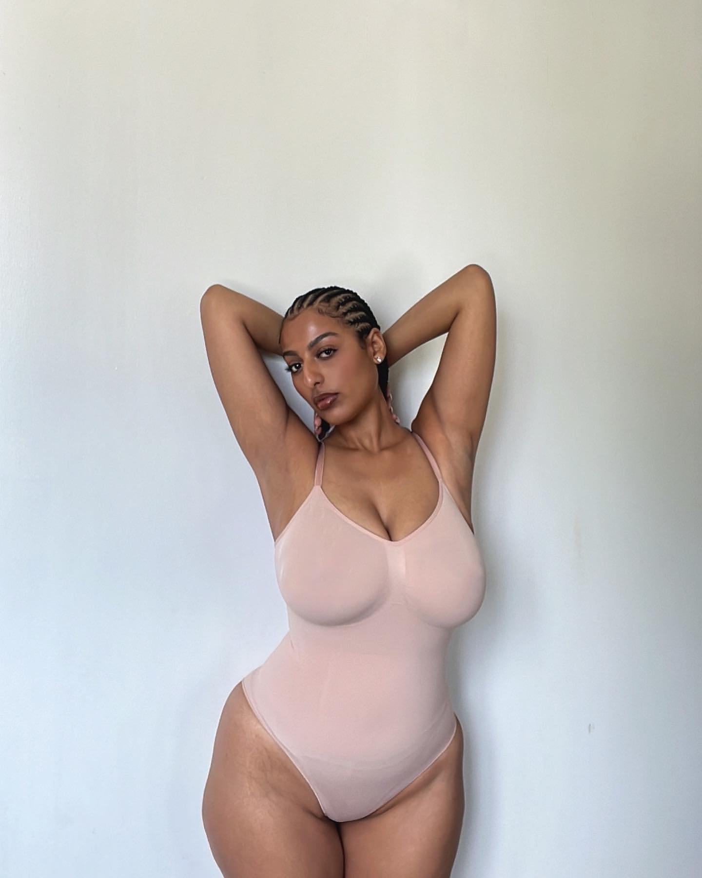 Hewan Asfaw nude 12