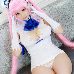 Hidori Rose nude 3