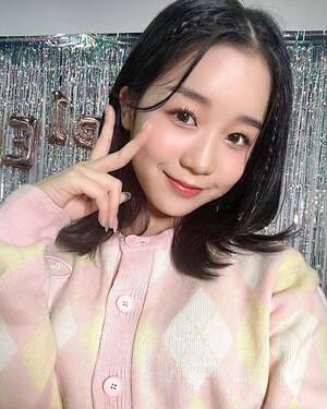Hikaru Ezaki nude 7
