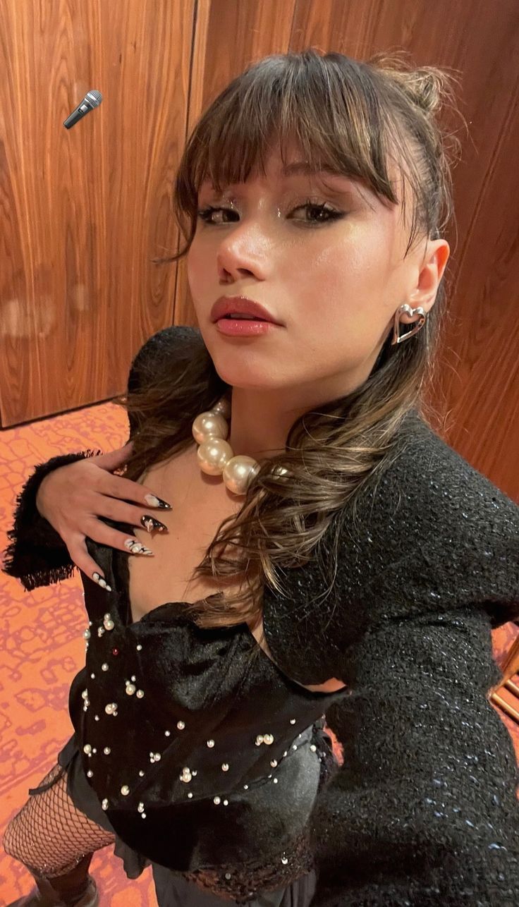 Hilal Yelekci nude 4