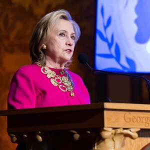 Hillary Clinton nude 10