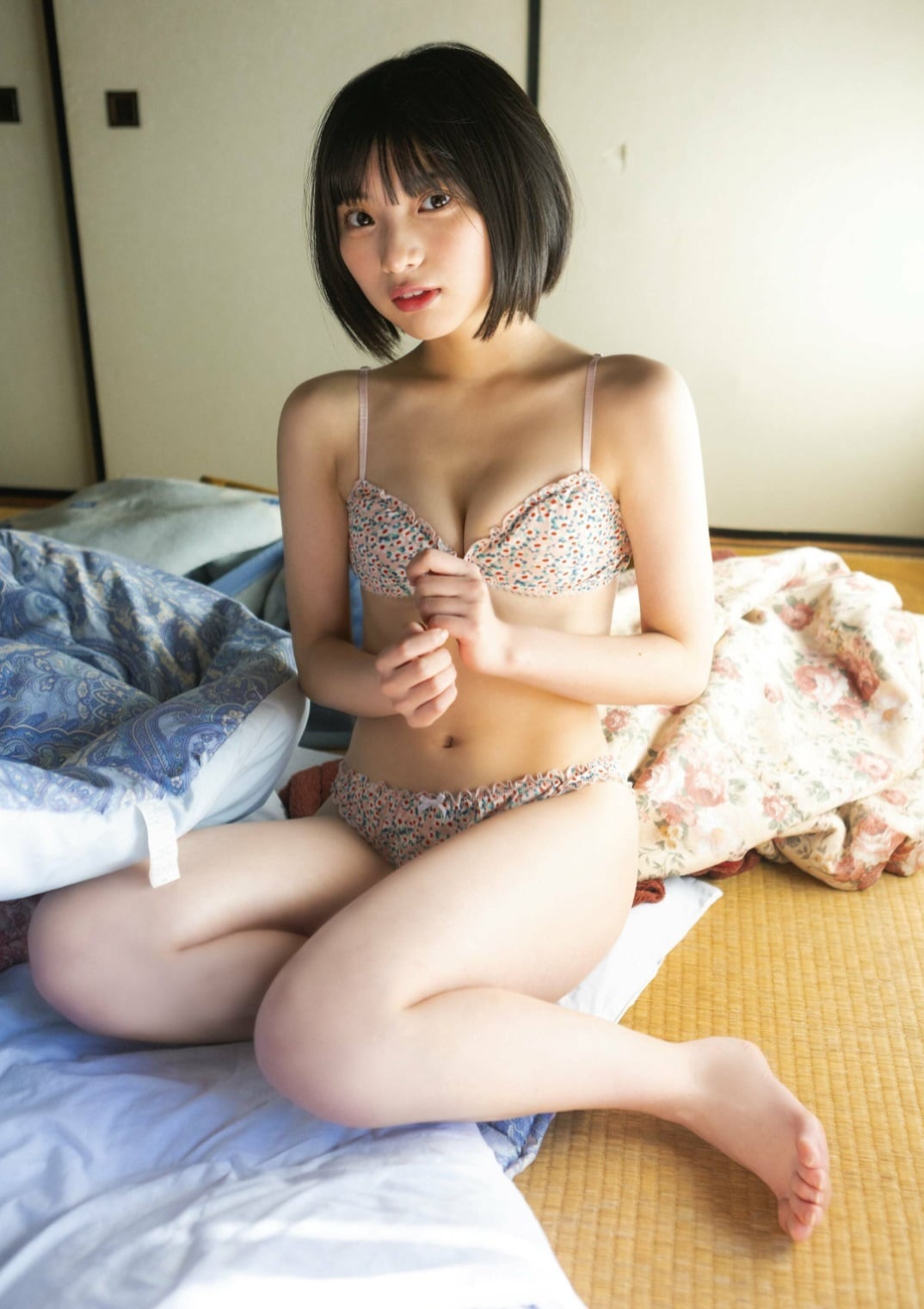 Himeno Hinano nude 7