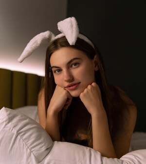 Holly Bunny nude 7