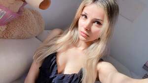 Holly Cerise nude 9