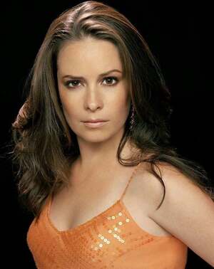 Holly Marie Combs nude 9