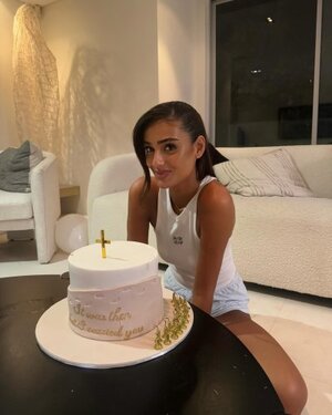 Hope Kelesis nude 12