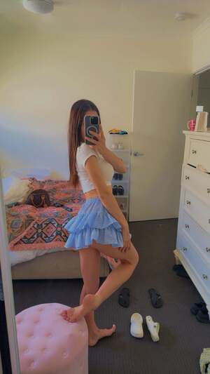 Hope Ryan nude 6