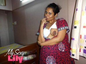 Hornylily nude 11
