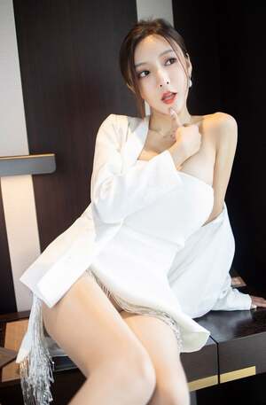 Huan Miao Miao nude 6