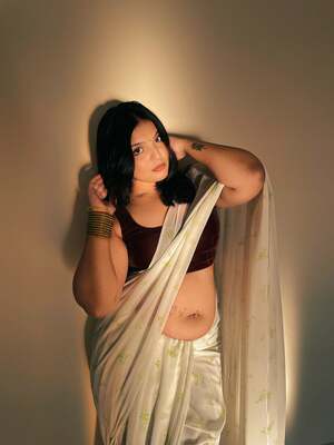 Humaira Pushpo nude 2