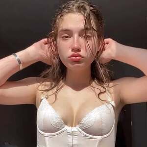 Ice Di nude 9
