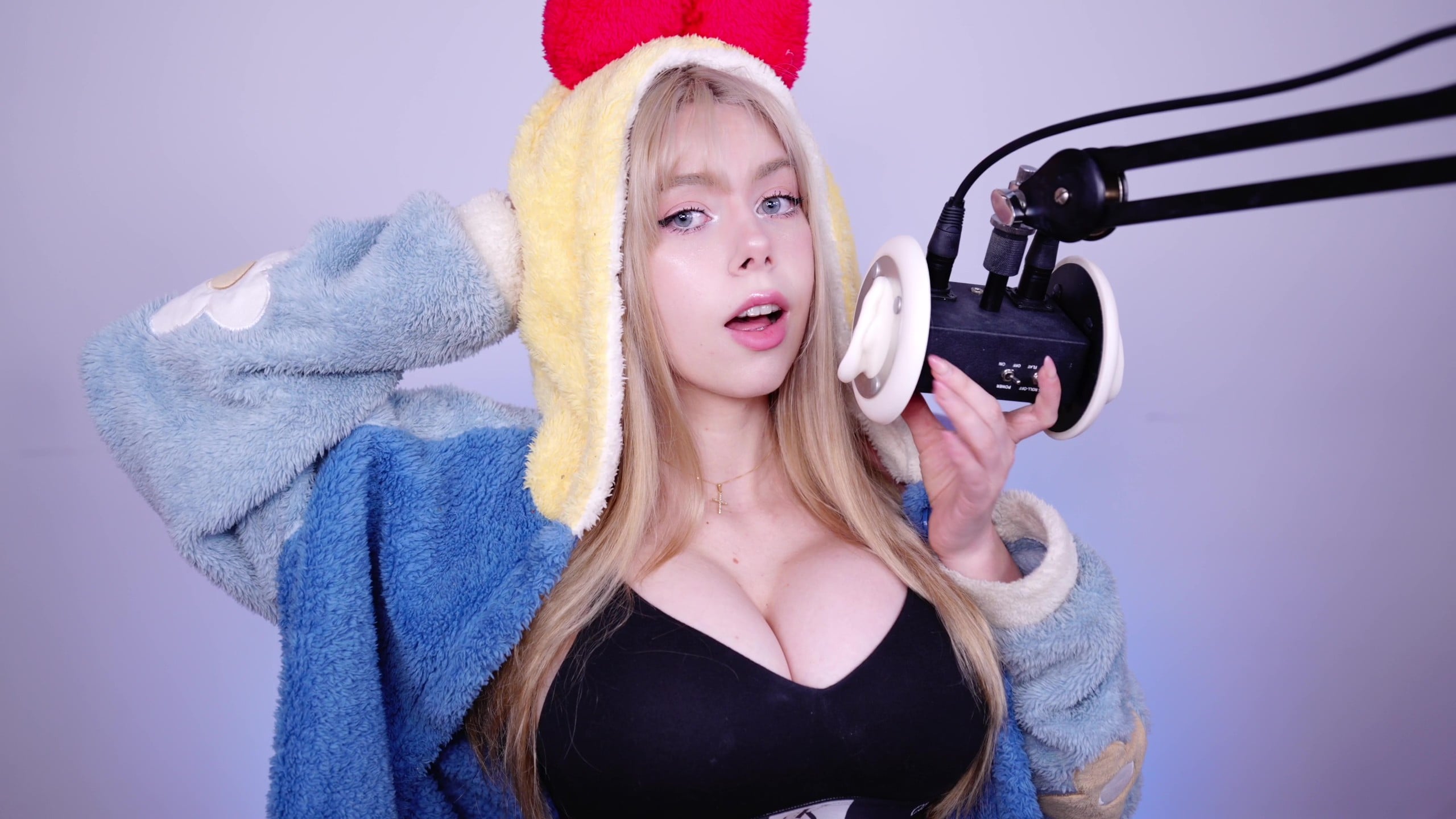 IJenz nude 9