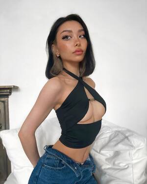 Ikari Bby nude 12