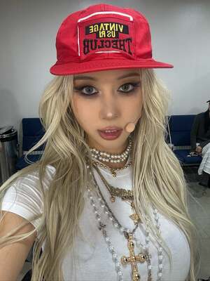 Im Da-young nude 3
