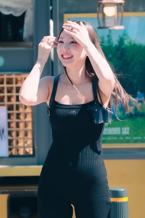 Im Na-yeon nude 5