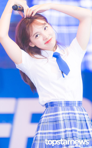 Im Na-yeon nude 7
