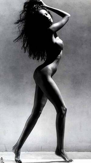 Iman nude 5