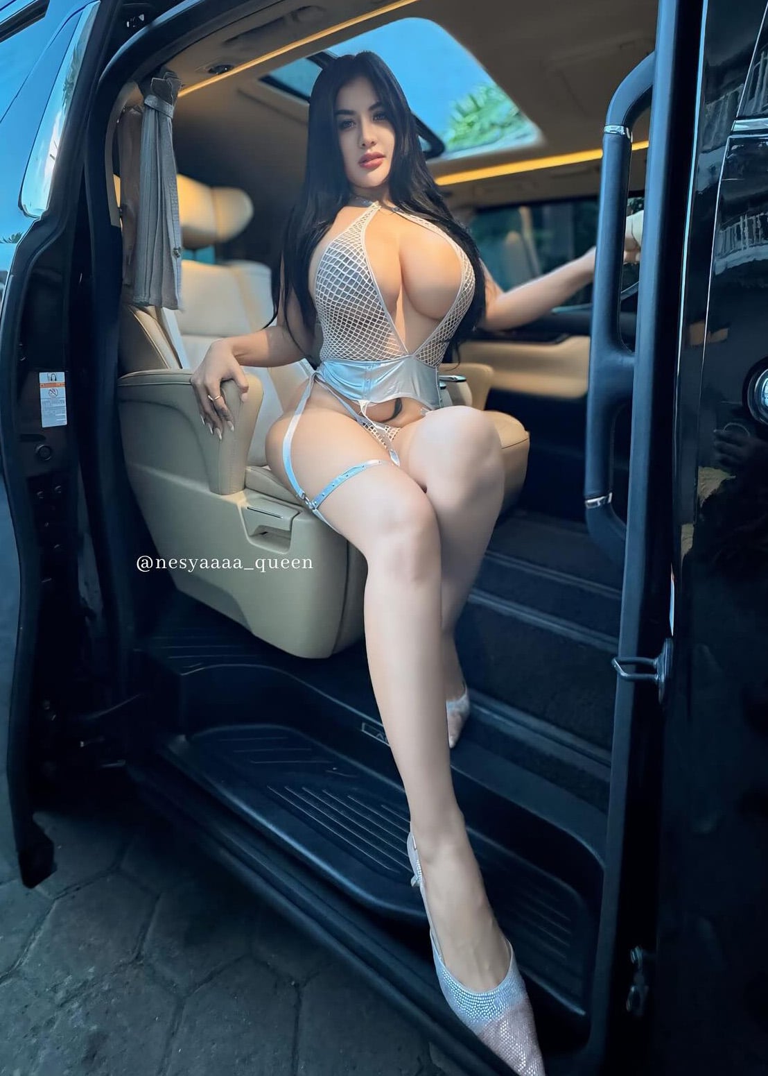 Ina Nasiria nude 7