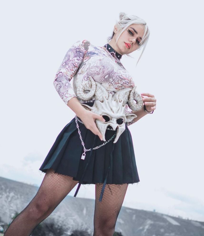 Indi Skovar nude 11