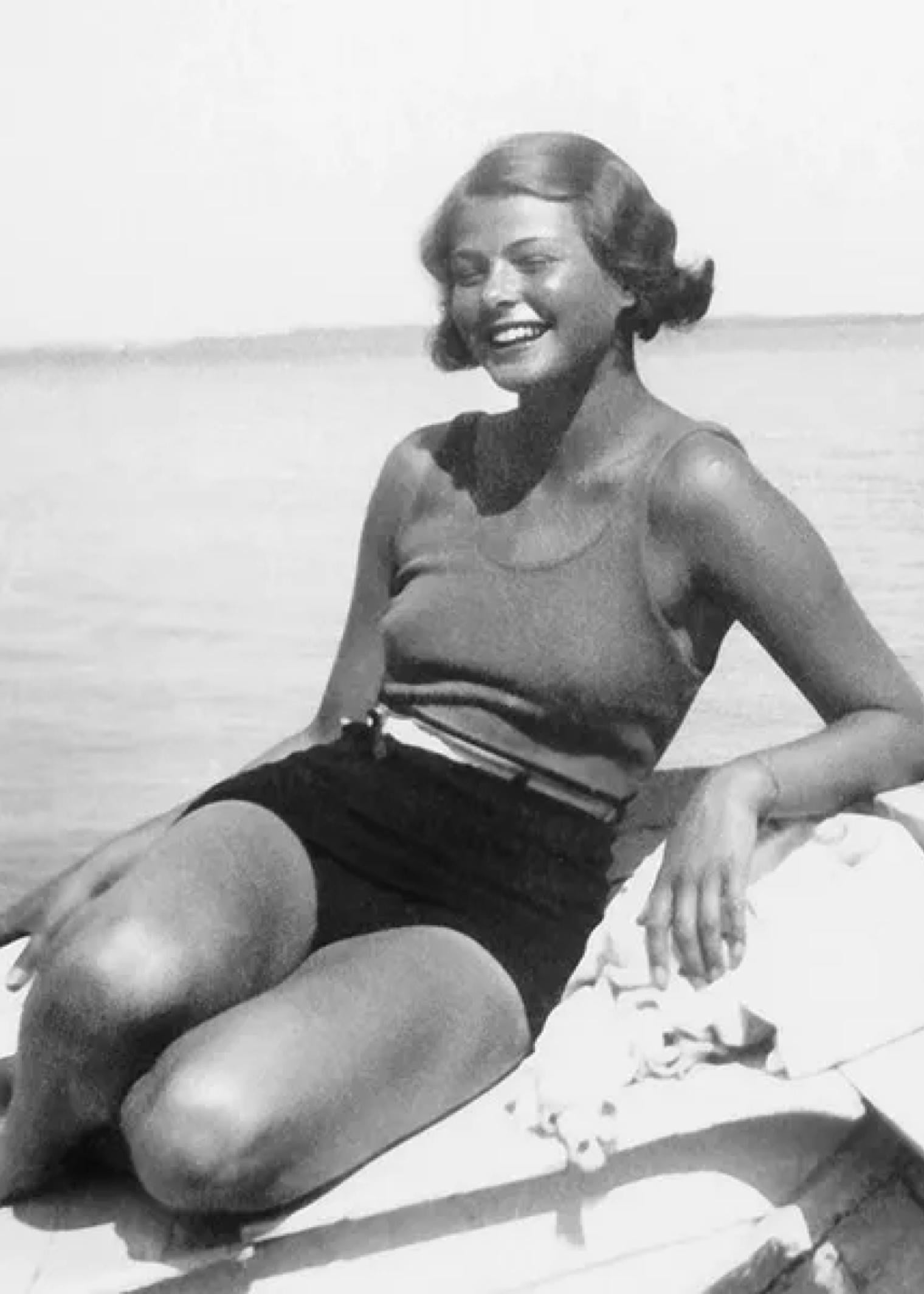 Ingrid Bergman nude 5