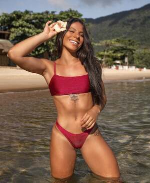 Ingrid Oliveira nude 6