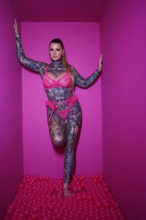 Inked Lorena nude 3