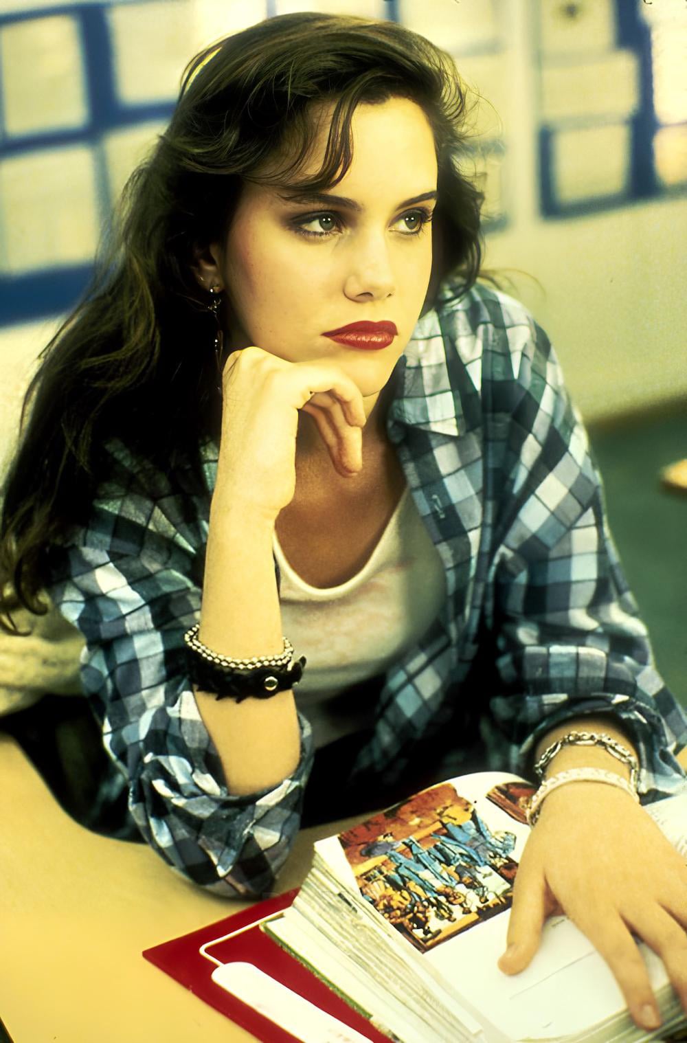 Ione Skye nude 11