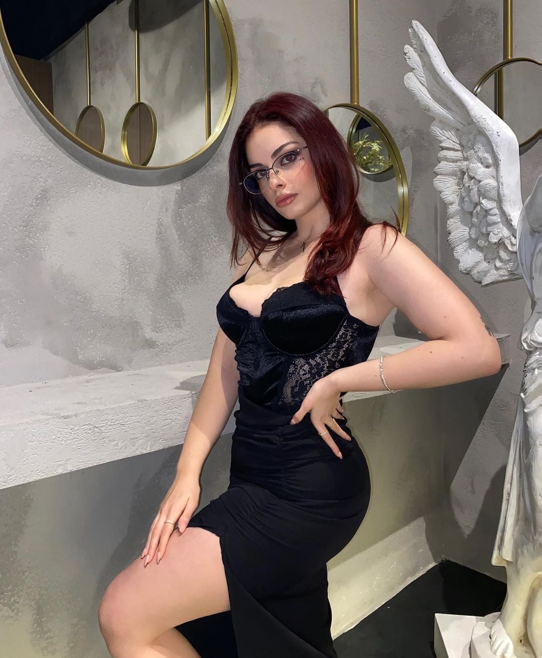 Irem Duzyol nude 1