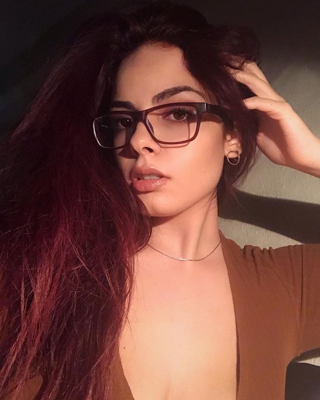 Irem Duzyol nude 6
