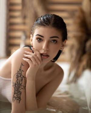 Irena Ortega nude 9