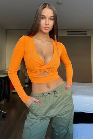 Irina Repei nude 3