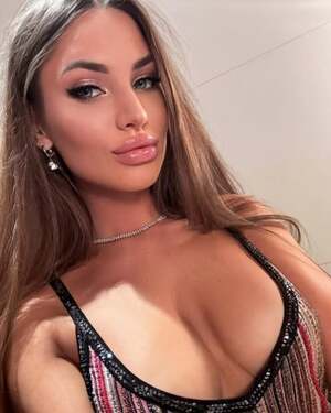 Irina Romus nude 7