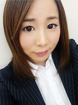 Iroha Narimiya nude 3