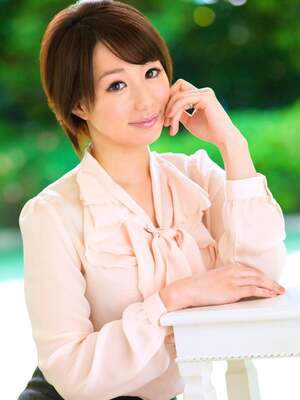 Iroha Narimiya nude 4