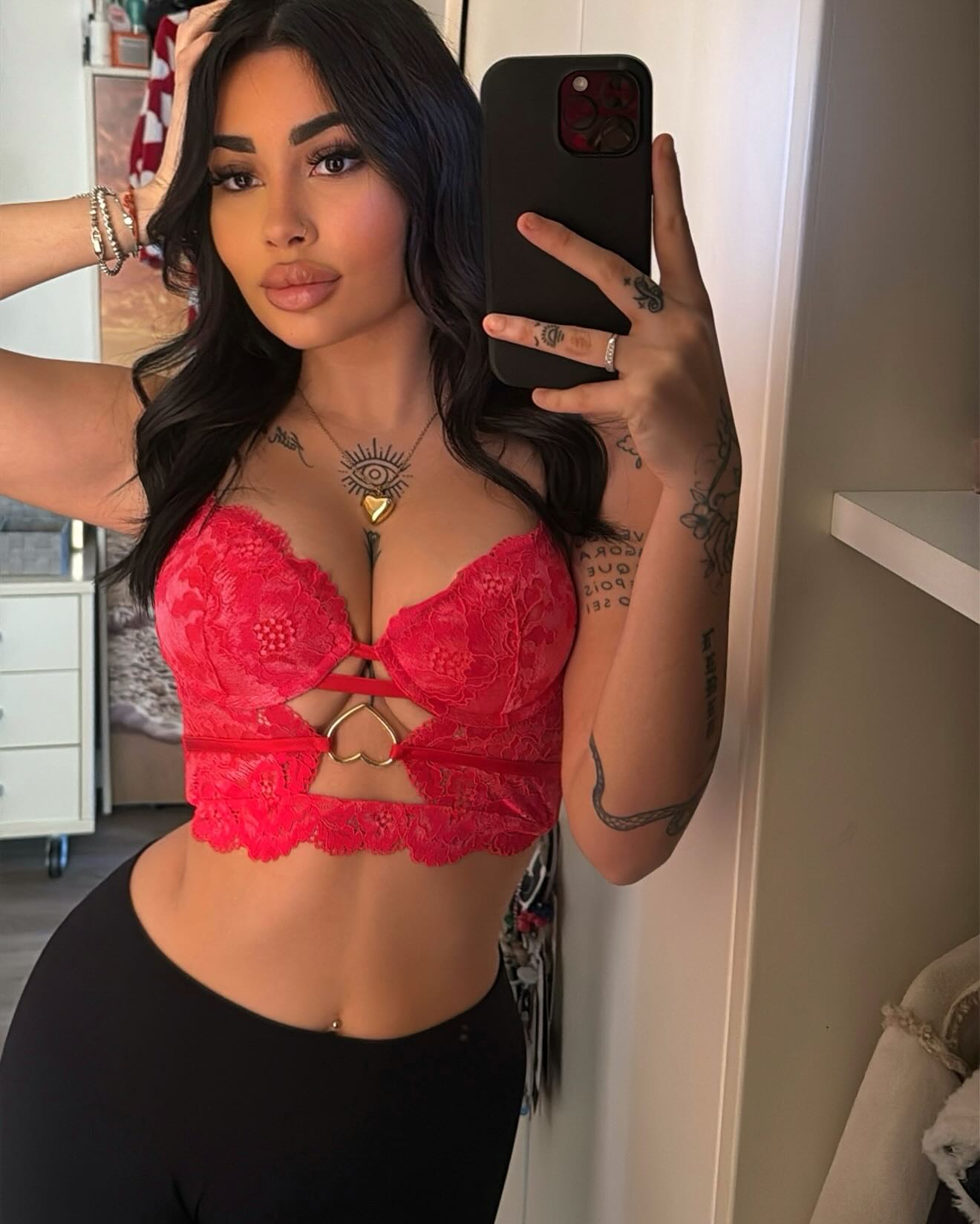 Isabella Ceci nude 10