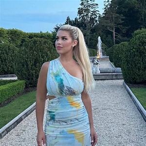 Isabella DeLuca nude 11