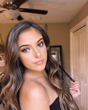 Isabella Mari Collins nude 8