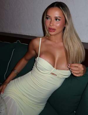 Isabella Zaida nude 6