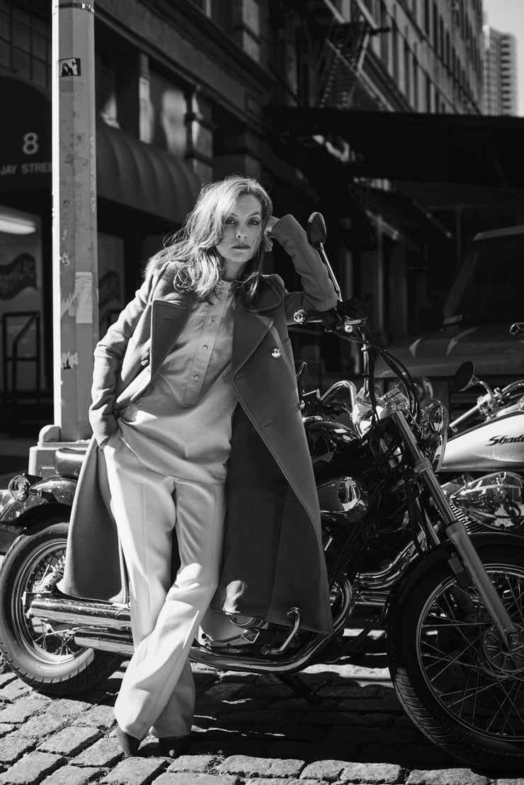 Isabelle Huppert nude 9