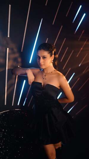 Isha Malviya nude 11