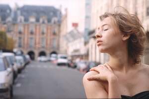 Isild Le Besco nude 11