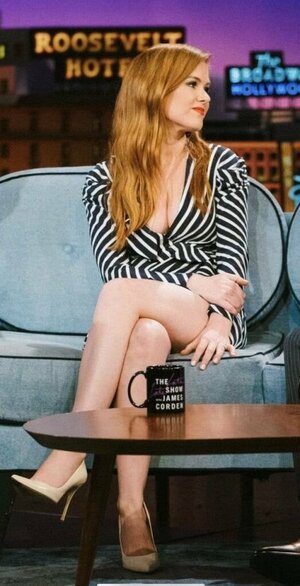 Isla Fisher nude 11