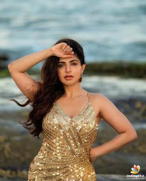 Iswarya Menon nude 7