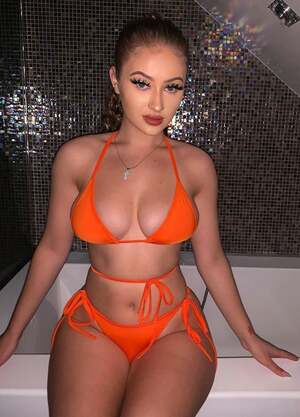 Iulia Valentina nude 10