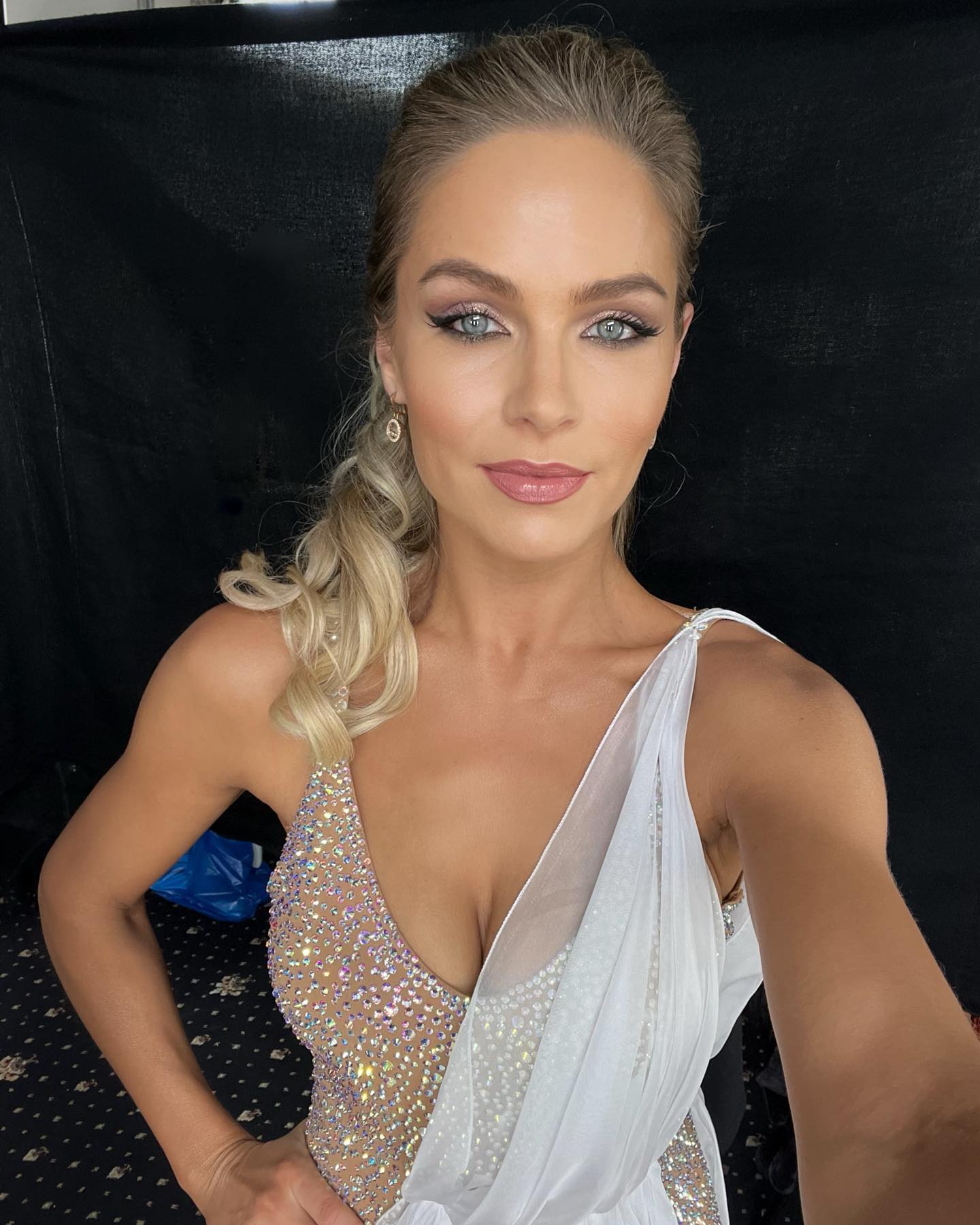 Ivana Gaborik nude 11