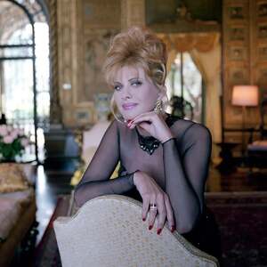 Ivana Trump nude 7