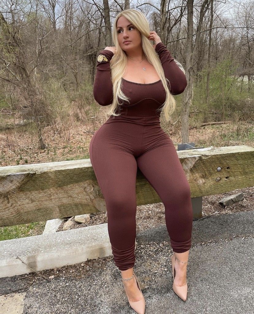 Ivoryyyyy nude 2