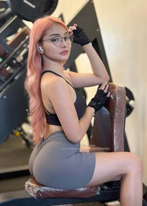 Ivy Yvon nude 11