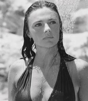 Jacqueline Bisset nude 12